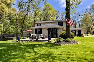 20070 Parkway Ave, Three Rivers, MI 49093 - Photo 1
