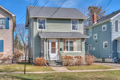 121 N Thompson Street, Jackson, MI 49202 - Photo 1