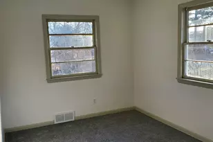 186 Cherry St, Battle Creek, MI 49017 - Photo 1