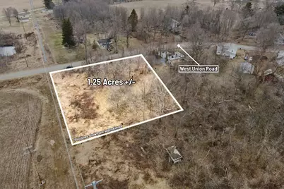 569 W Union City Road, Union City, MI 49094 - Photo 1