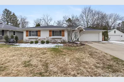 2424 Elmwood Drive SE, Grand Rapids, MI 49506 - Photo 1