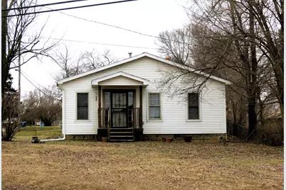 1113 E South Street, Jackson, MI 49203 - Photo 1