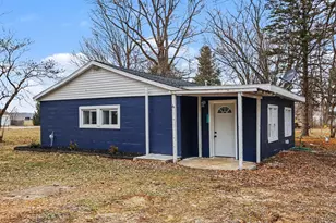 17022 Hull St, Constantine, MI 49042 - Photo 1