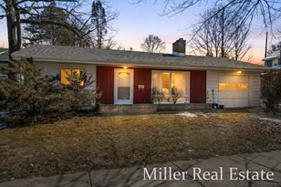 629 S Market St, Hastings, MI 49058 - Photo 1