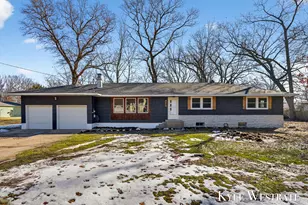 938 Delora St, Muskegon, MI 49442 - Photo 1