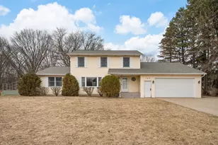 765 Oakridge Rd, Saint Joseph, MI 49085 - Photo 1