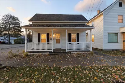 817 N 4th Avenue, Big Rapids, MI 49307 - Photo 1