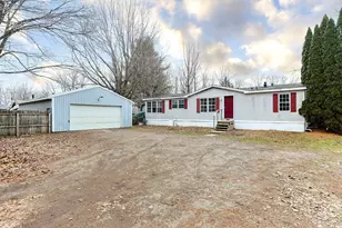 60123 Dailey Rd, Dowagiac, MI 49047 - Photo 1