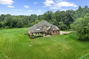 575 E Maple Rd, Milford, MI 48381 - Photo 1