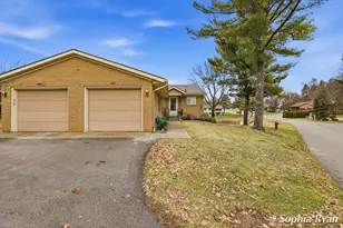 4425 N Valley Dr NE, Grand Rapids, MI 49525 - Photo 1