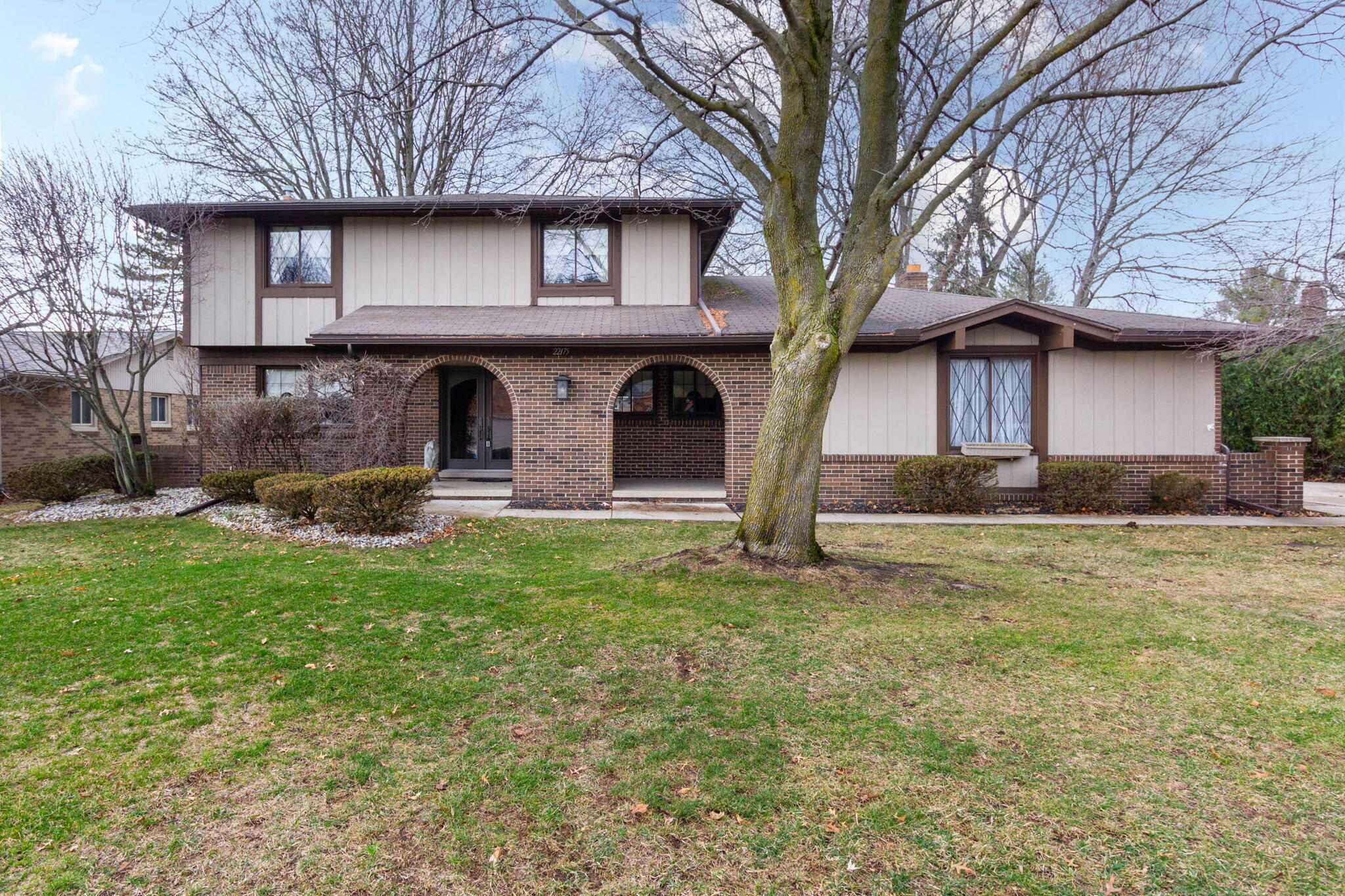 22175 Wingate Ct, Farmington, MI 48335 - MLS 26009012 - Coldwell Banker