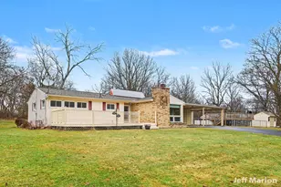 510 W Fargo St, Ionia, MI 48846 - Photo 1
