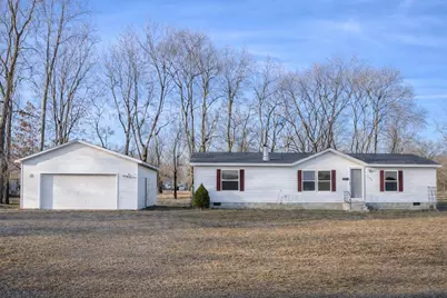 141 N Mason Avenue N, Battle Creek, MI 49037 - Photo 1