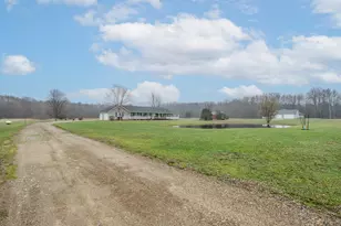 45035 70th St, Hartford, MI 49057 - Photo 1