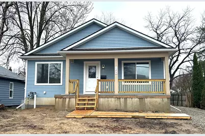 125 N Elm Avenue, Jackson, MI 49202 - Photo 1