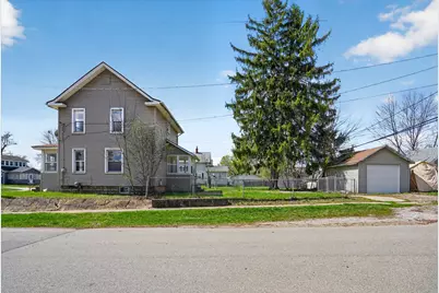 406 E McDevitt Avenue, Jackson, MI 49203 - Photo 1