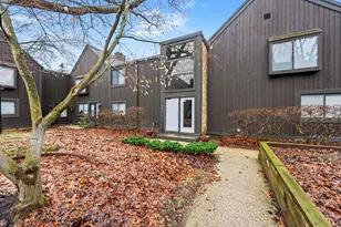 213 Paisley Ct, Kalamazoo, MI 49006 - Photo 1