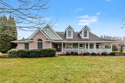 9055 Yorkshire Drive, Saline, MI 48176 - Photo 1