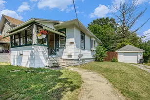 339 N Dwight St, Jackson, MI 49202 - Photo 1