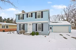 101 E 33rd St, Holland, MI 49423 - Photo 1