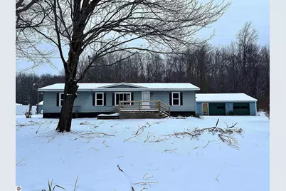 4564 W Bawkey Road, Farwell, MI 48622 - Photo 1