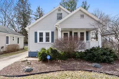 924 Elliott Street SE, Grand Rapids, MI 49507 - Photo 1