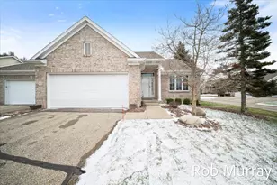 2040 Bryceway Ct NE, Grand Rapids, MI 49505 - Photo 1