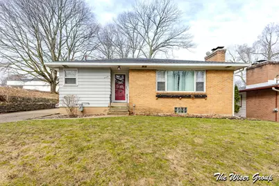 1435 Diamond Avenue NE, Grand Rapids, MI 49505 - Photo 1