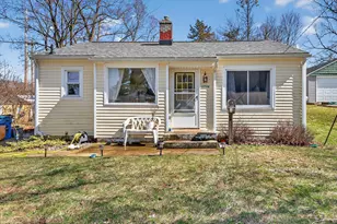 1734 Texel Dr, Kalamazoo, MI 49048 - Photo 1