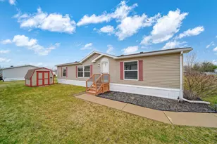 260 Storr, Adrian, MI 49221 - Photo 1