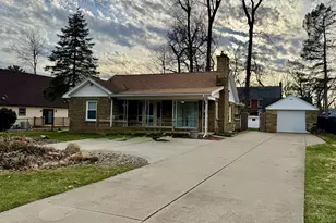 1004 Capital Ave SW, Battle Creek, MI 49015 - Photo 1
