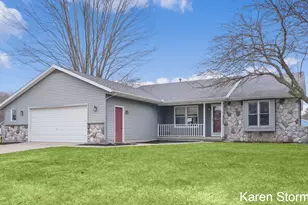 7454 Pheasant Run Dr, Hudsonville, MI 49426 - Photo 1