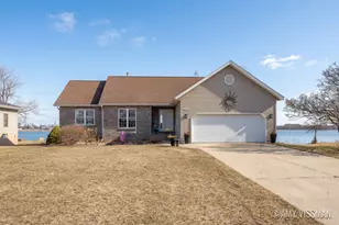 10210 Collard Dr, Lakeview, MI 48850 - Photo 1