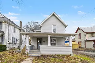 905 N Sycamore St, Lansing, MI 48906 - Photo 1