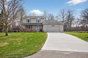2166 Ganton Dr, Jackson, MI 49203 - Photo 1