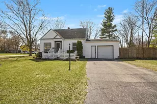 4451 Morningside Dr SE, Kentwood, MI 49512 - Photo 1