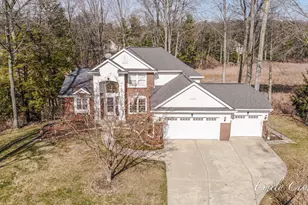 14903 Hawthorne St, Grand Haven, MI 49417 - Photo 1