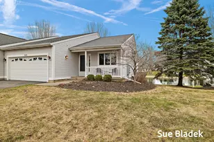 575 Noroak Ct, Holland, MI 49424 - Photo 1