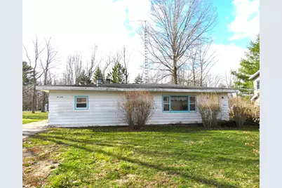 8376 E Baldwin Avenue, Watervliet, MI 49098 - Photo 1