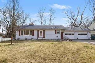322 N 28th St, Springfield, MI 49037 - Photo 1
