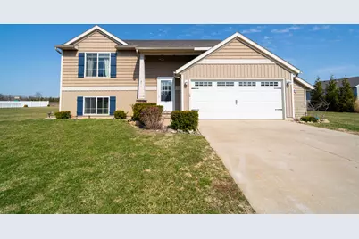 871 E Harmony Drive, Sparta, MI 49345 - Photo 1
