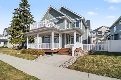 404 W Loomis Street, Ludington, MI 49431 - Photo 1