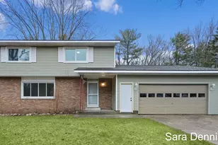 760 E Wedgewood Dr, Muskegon, MI 49445 - Photo 1