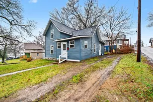 542 Ionia St, Belding, MI 48809 - Photo 1