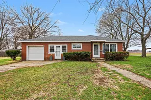609 E Railroad St, Bronson, MI 49028 - Photo 1