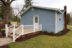 128 Marion St, Hillsdale, MI 49242 - Photo 1