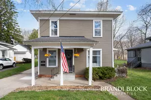 412 Hastings St, Allegan, MI 49010 - Photo 1