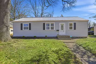 117 Robinson St, Allegan, MI 49010 - Photo 1
