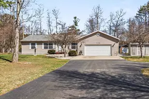 1130 N Brookridge Rd, Ludington, MI 49431 - Photo 1