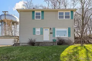 1080 Lockridge Dr NE, Grand Rapids, MI 49505 - Photo 1